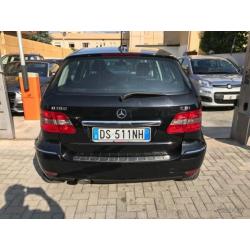 MERCEDES-BENZ B 180 CDI Sport